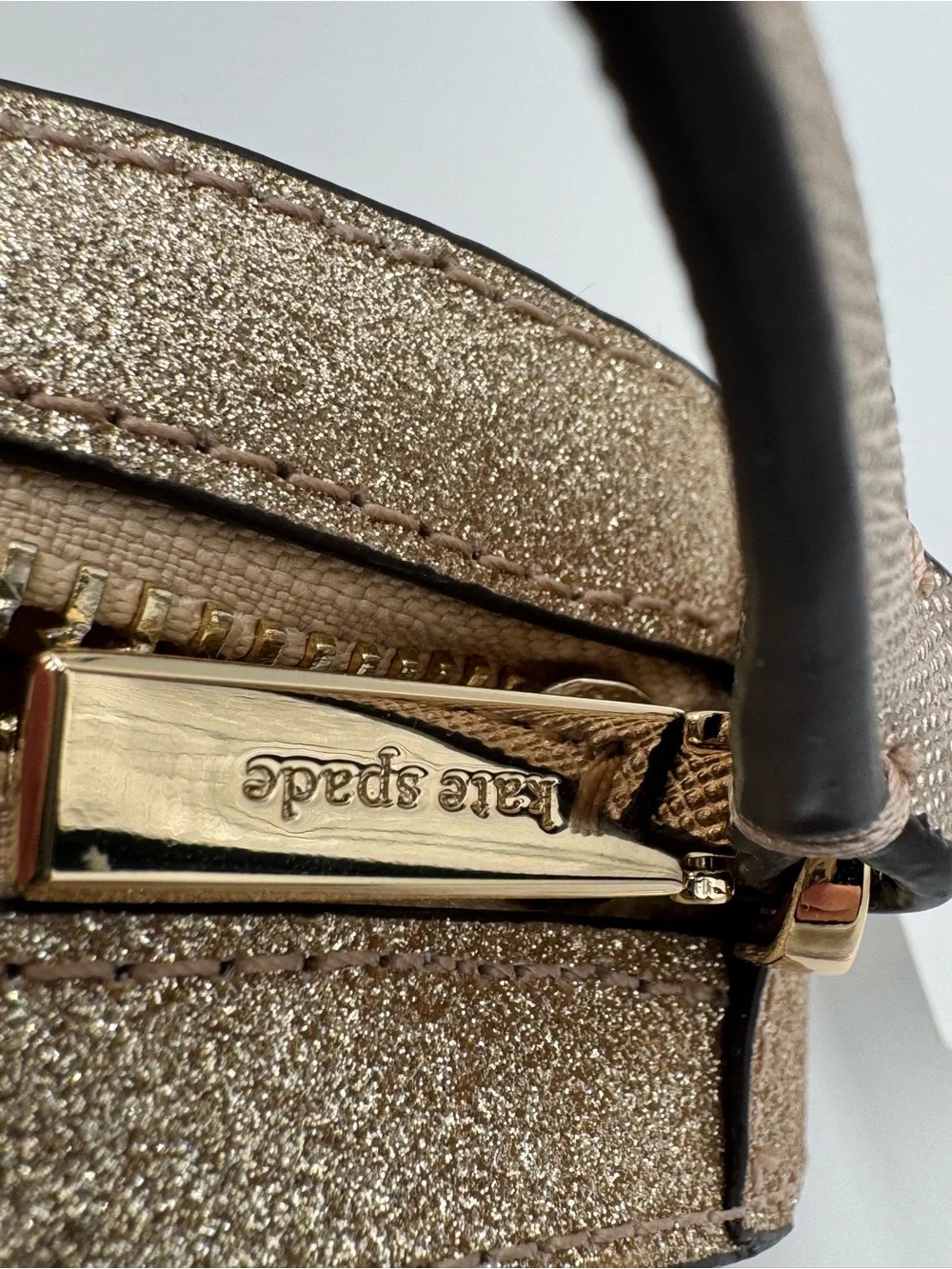 kate spade New York Gold Glitter Crossbody Bag w/ Metallic Adjustable Strap NWT - Picture 9 of 11